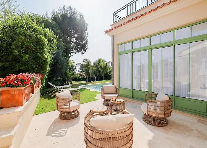 Luxurious Villa Antibes